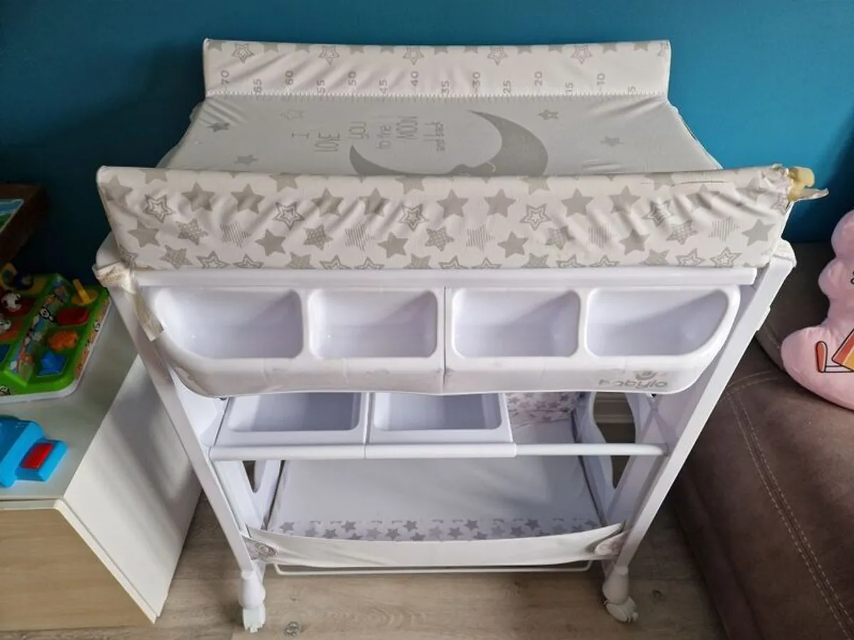Baby Changing Unit FREE - Image 4