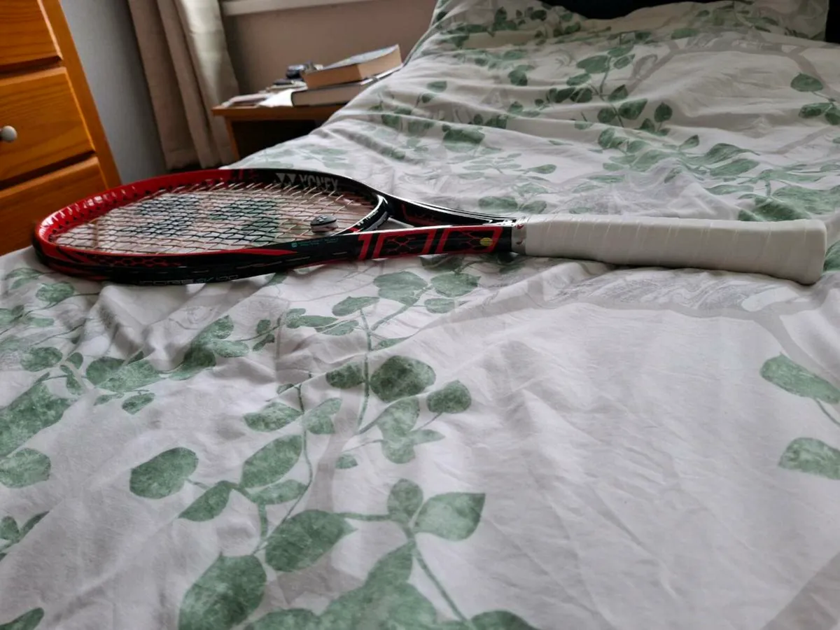 Yonex VCore SV 100 280g - Image 2
