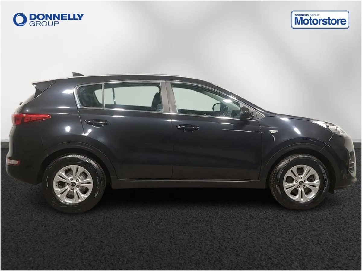 Kia Sportage Diesel Estate 1 - Image 3