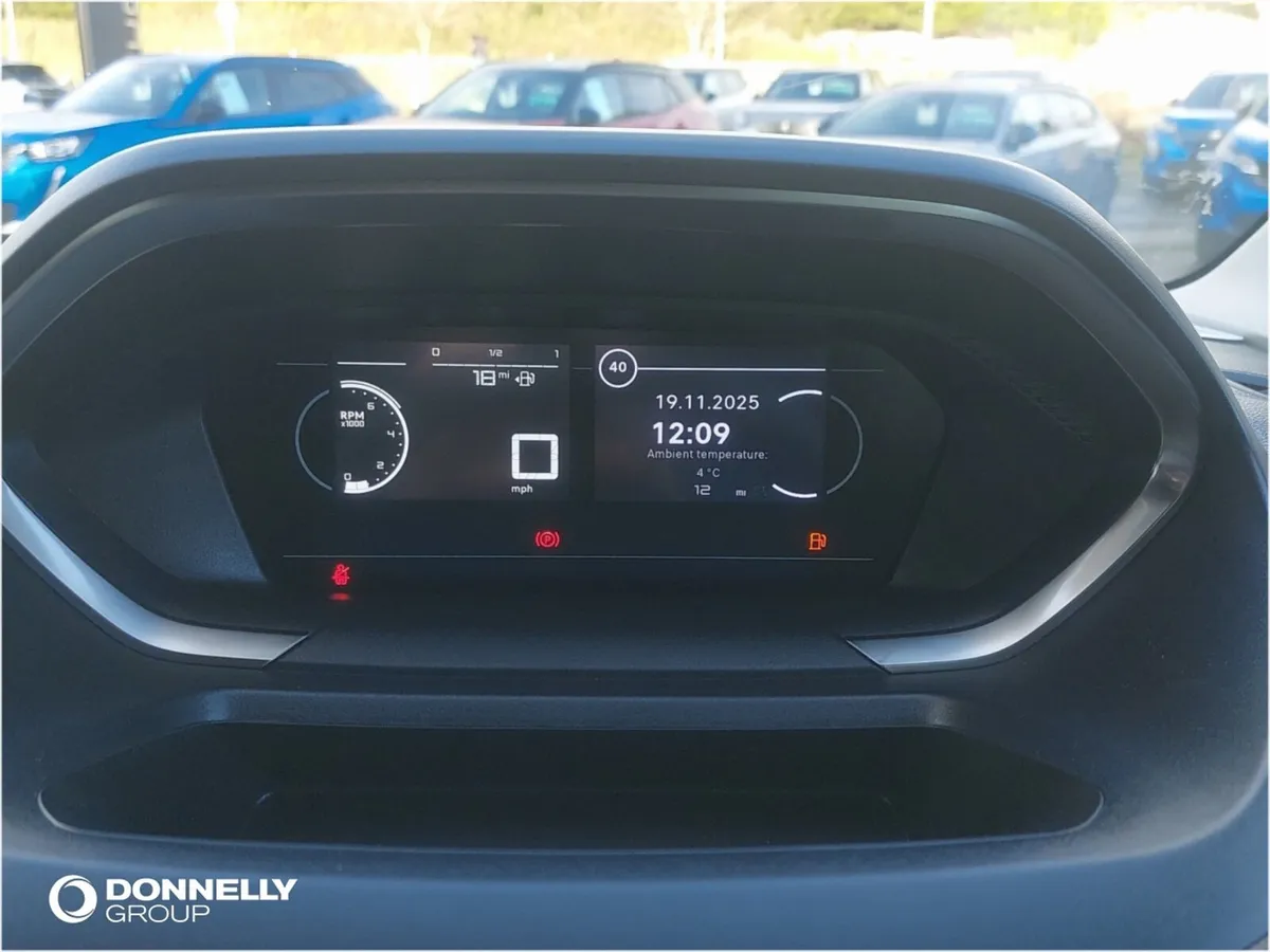 Peugeot Partner Standard Diesel Professional - Image 3