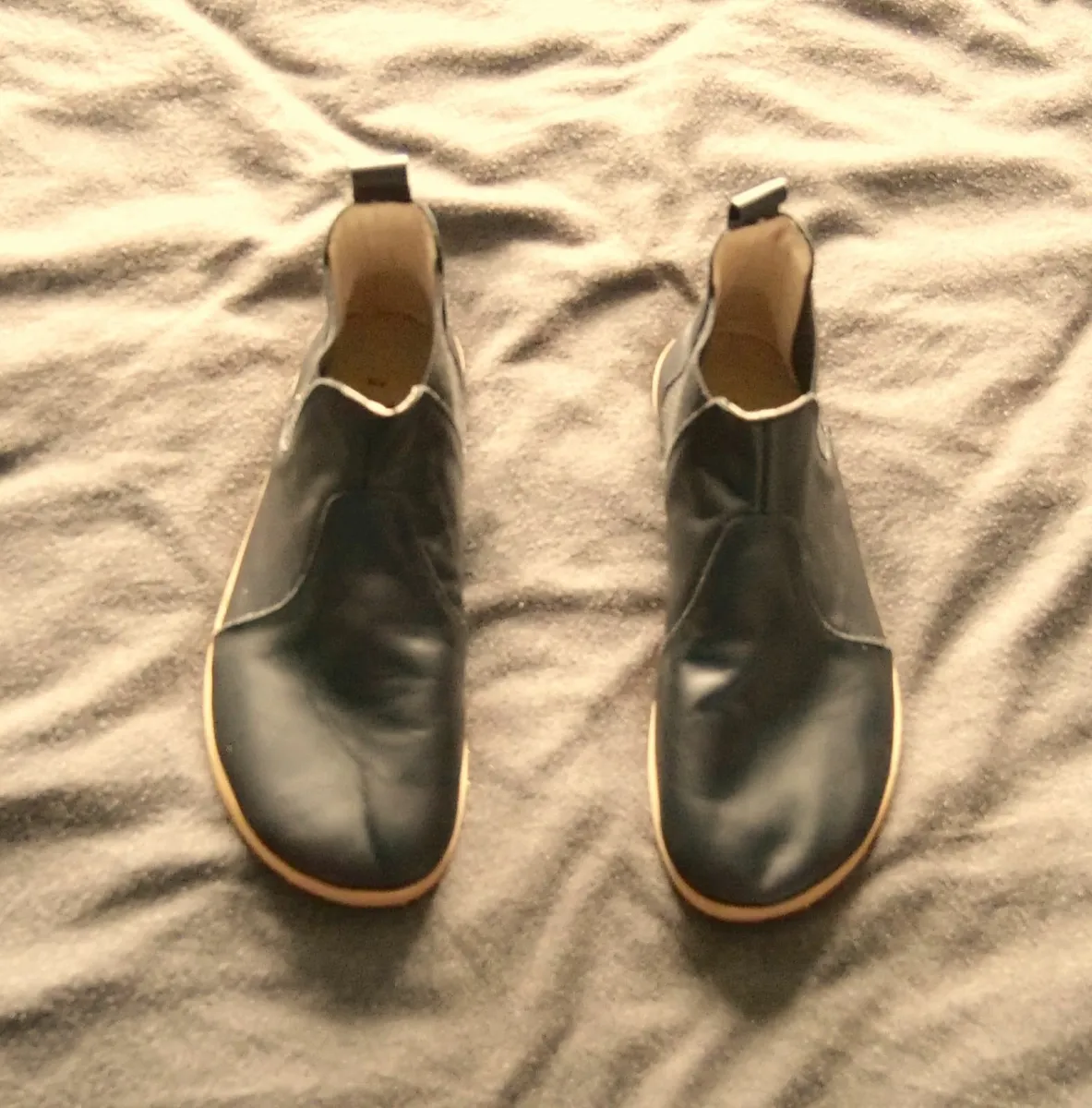 Natural Footwear Leather Boots Size 8 US - Image 1