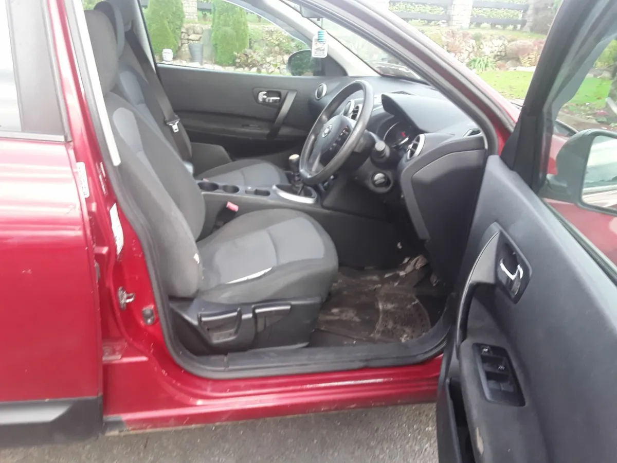 Nissan Qashqai 2013 - Image 4