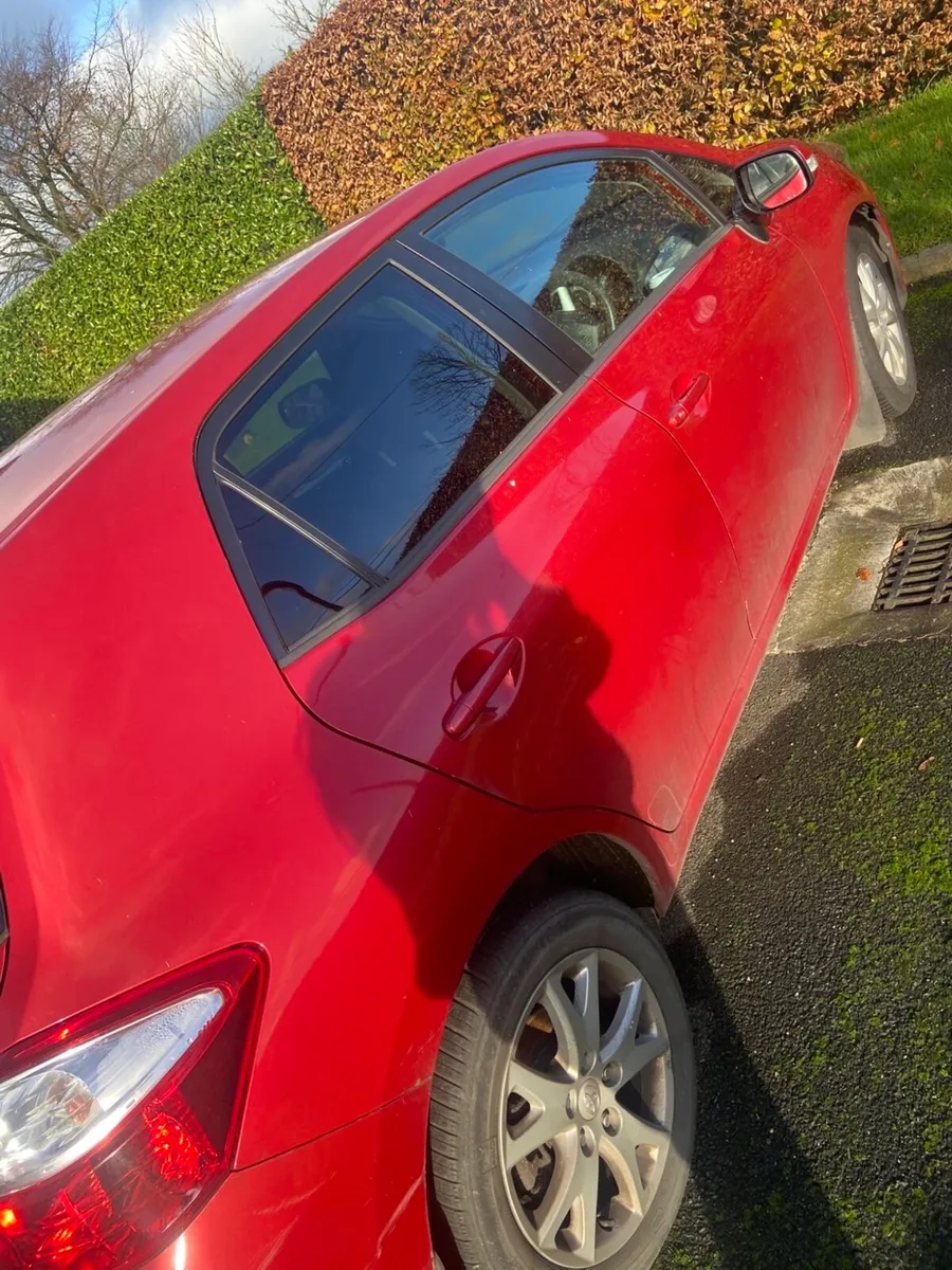 Toyota auris sport - Image 3