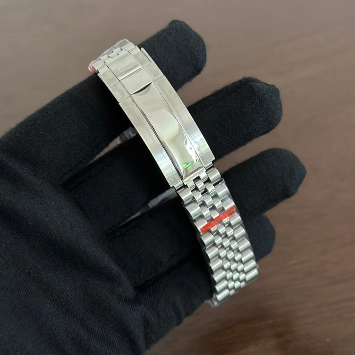 Seiko Mod Bruce Wayne Style 40mm - Image 4