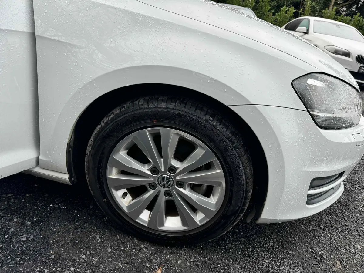2015 VW Golf comfortline low mileage perfect car - Image 4