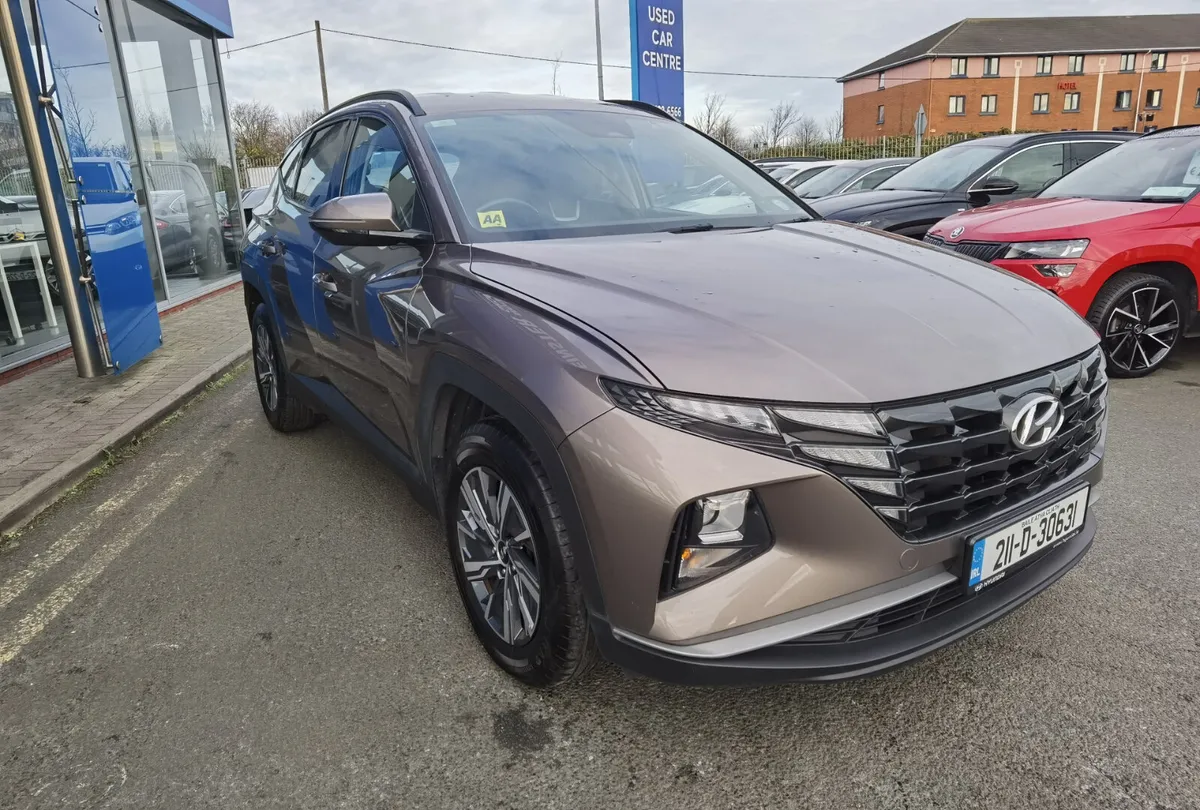 HYUNDAI TUCSON 1.6 EXECUTIVE AUTOMATIC HEV - Image 3