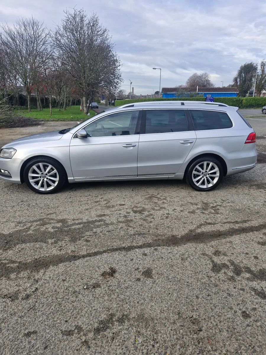 Volkswagen Passat 2015 - Image 3