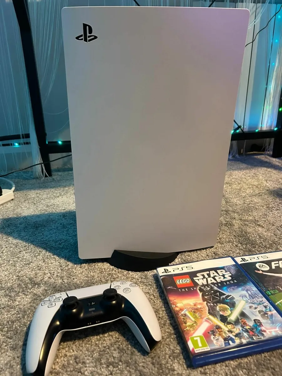 White ps5 with additional games - Image 3