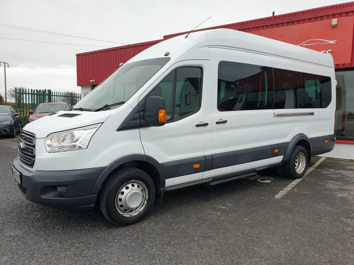 Ford Transit 460 17 SEATER MINIBUS - Image 2