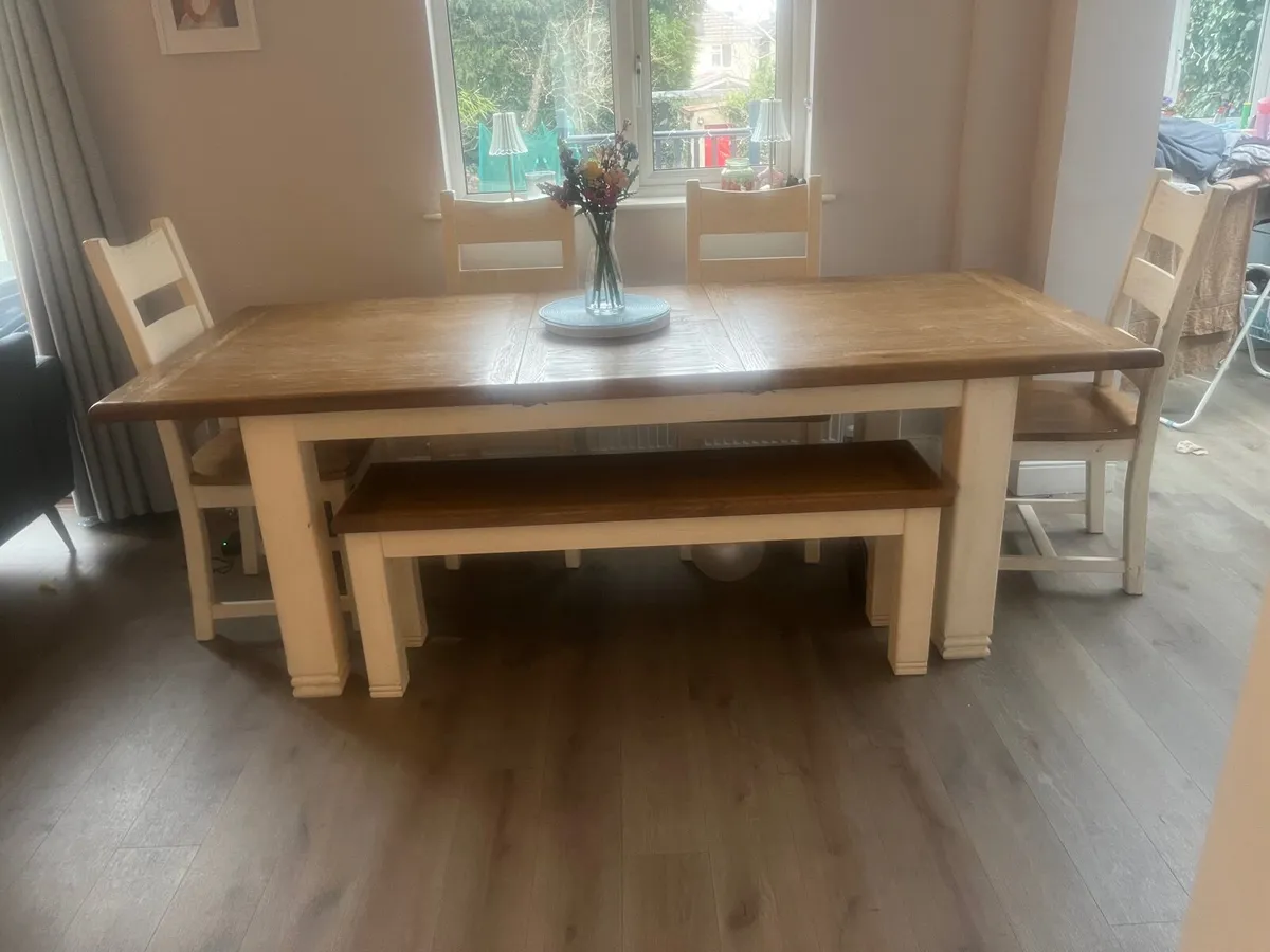 Dining table and chairs / bench - Image 2