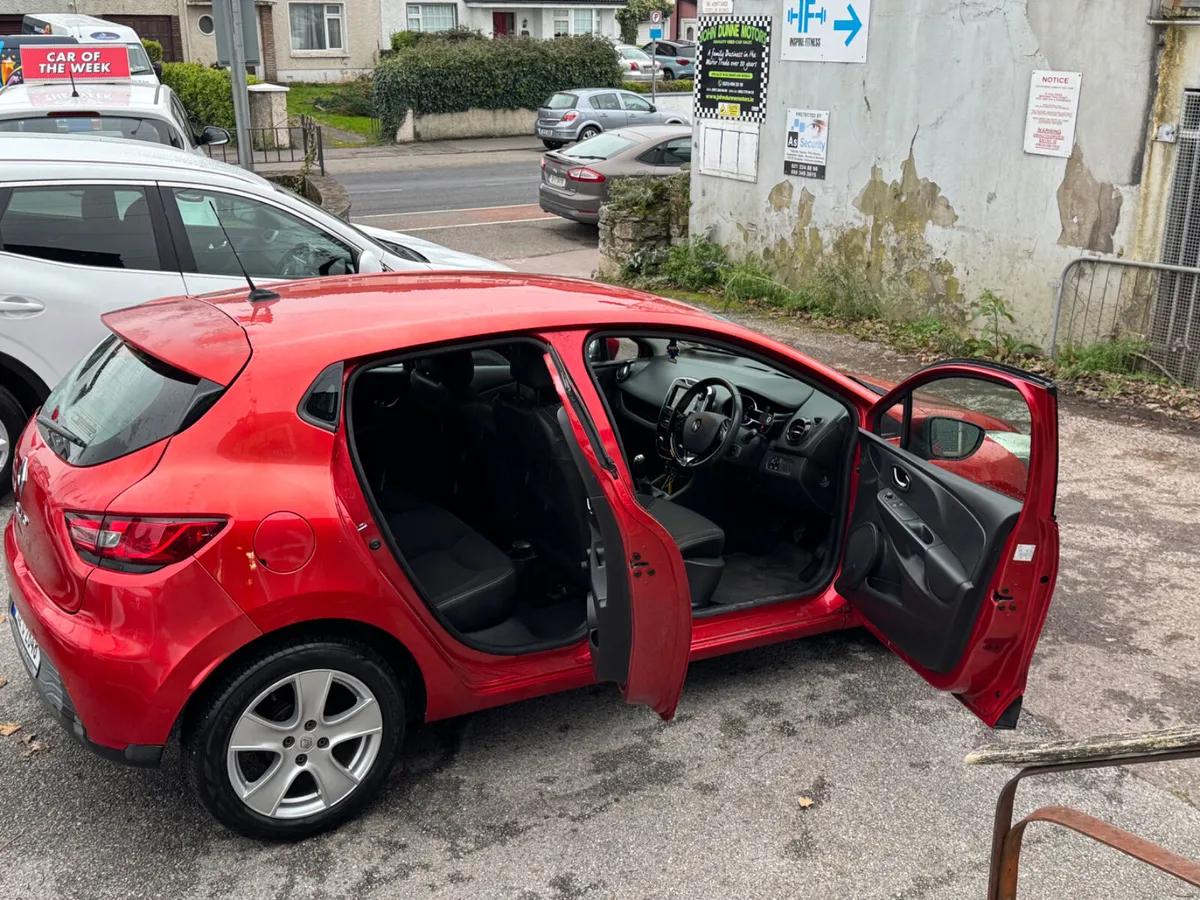 Renault Clio ideal starter car - Image 2