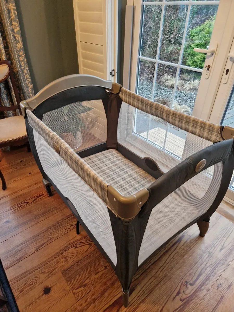 Graco Carry Cot - Image 4