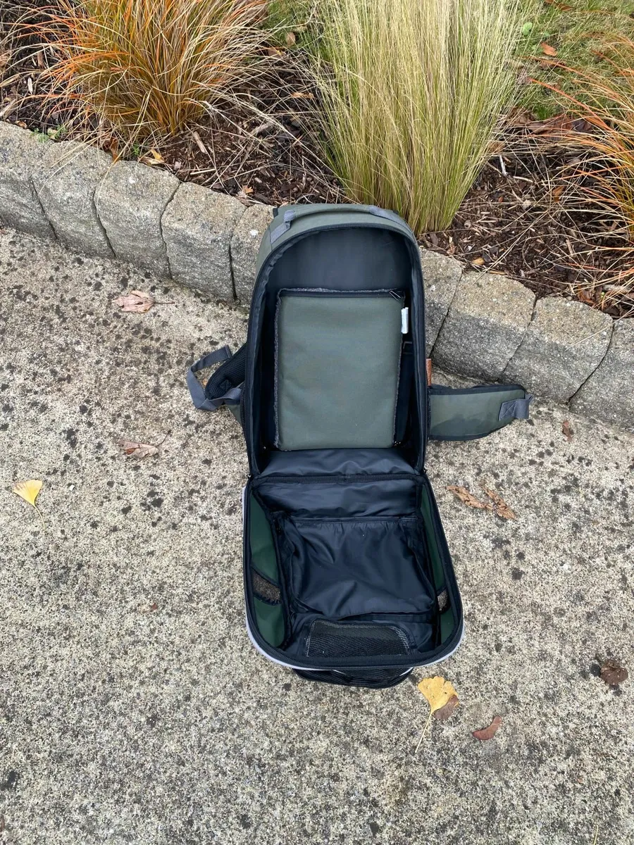 Dog Carrier Backpack (extendable) - Image 1