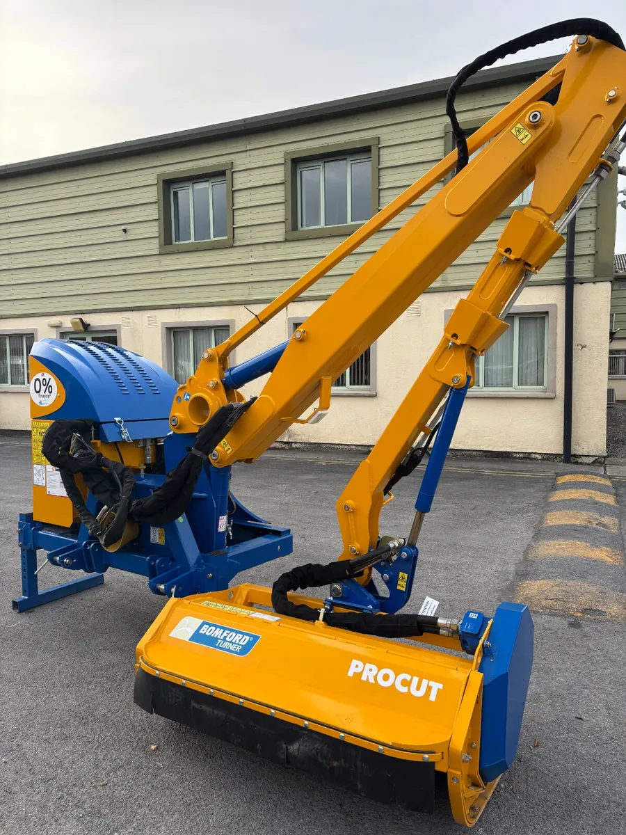 Bomford Turner Hawk 6.5 Hedgecutter AGED STOCK - Image 3