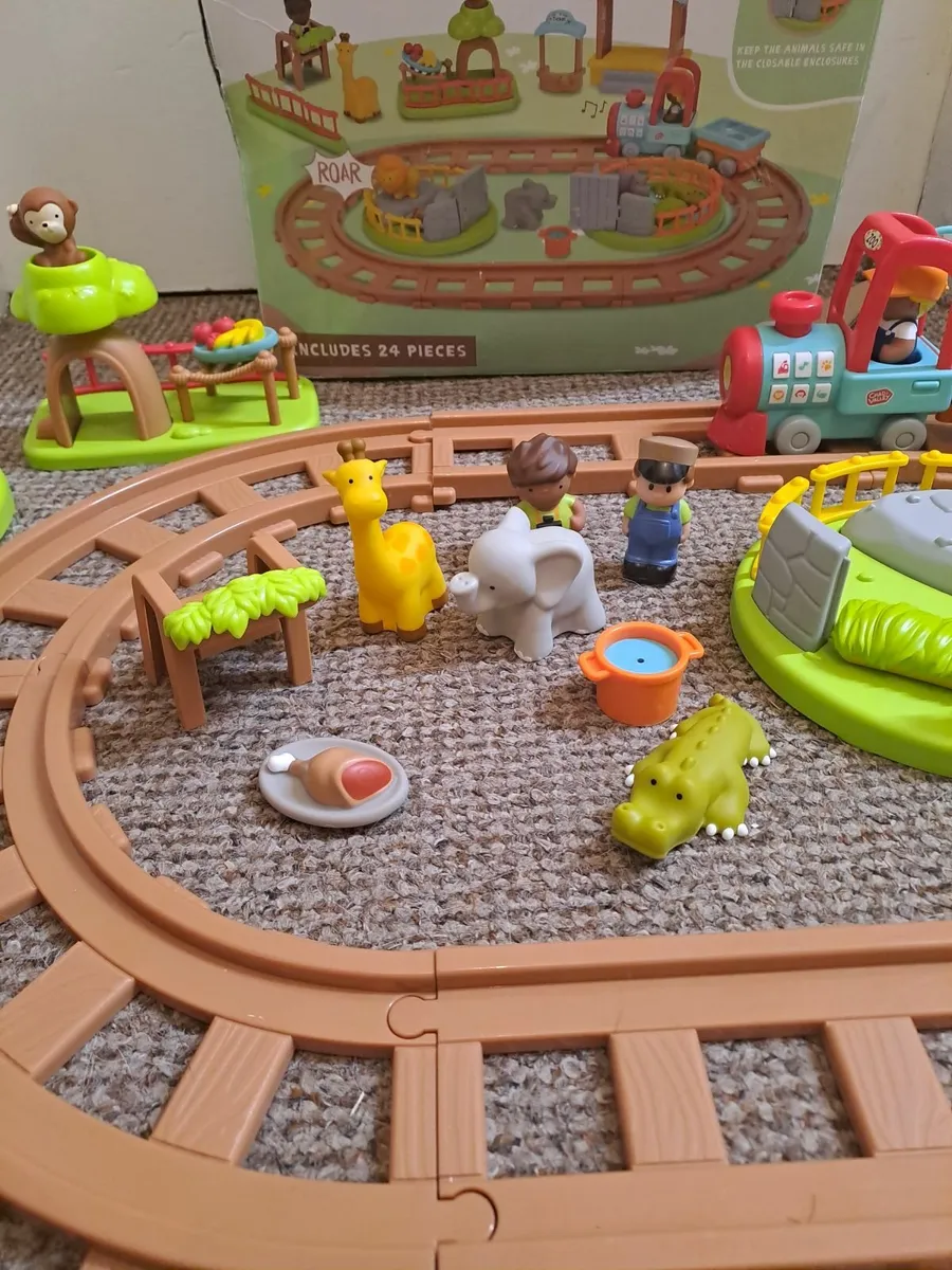 Tots Town Safari train - Image 3