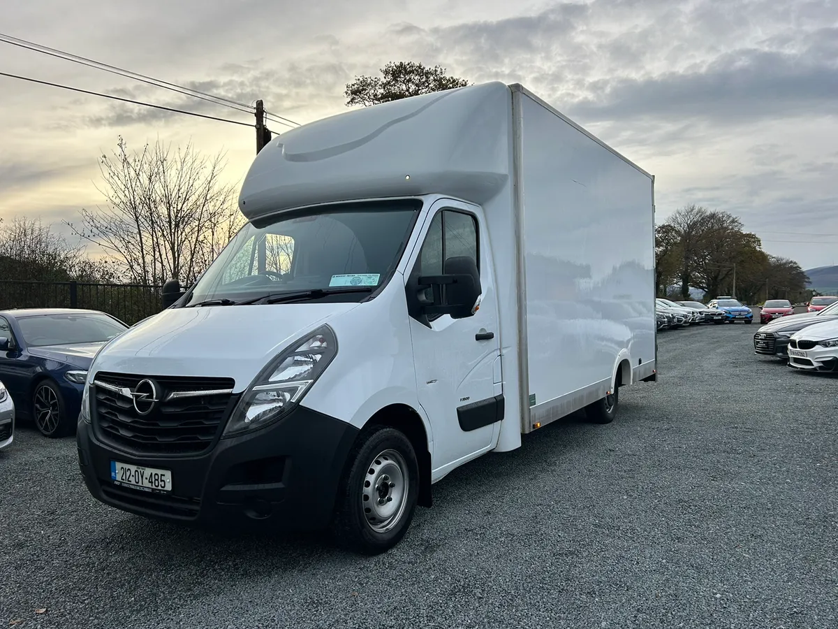 212 OPEL MOVANO 2.3 BOX VAN NEW DOE LOW KMS - Image 4