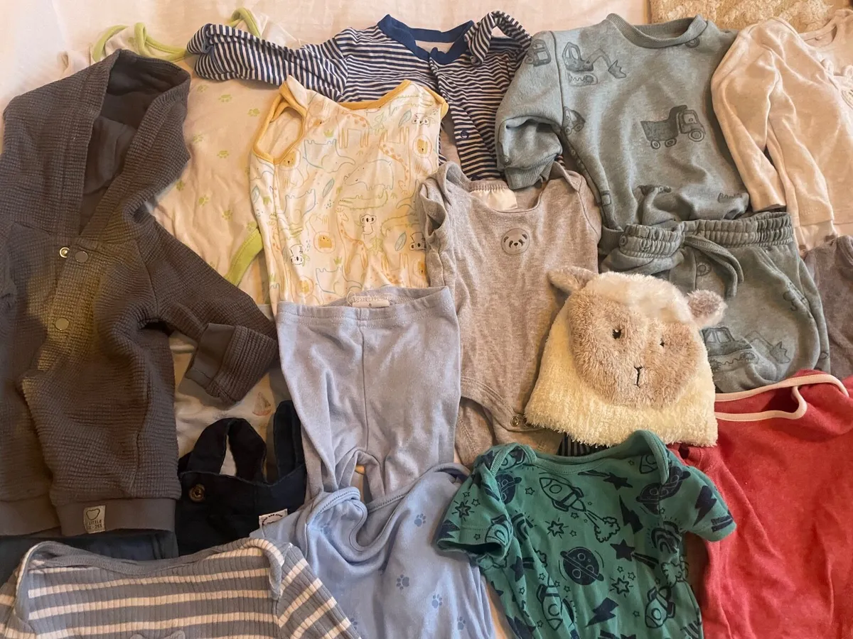 Baby boy clothes - Image 1