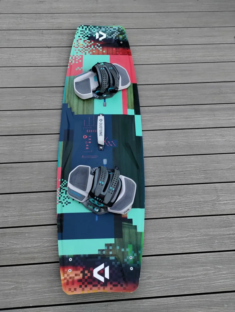 Kitesurfing board - Image 1