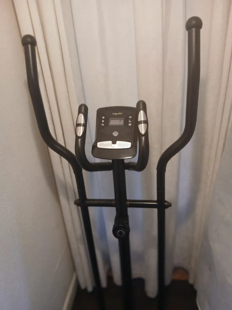 Crosstrainer - Image 3