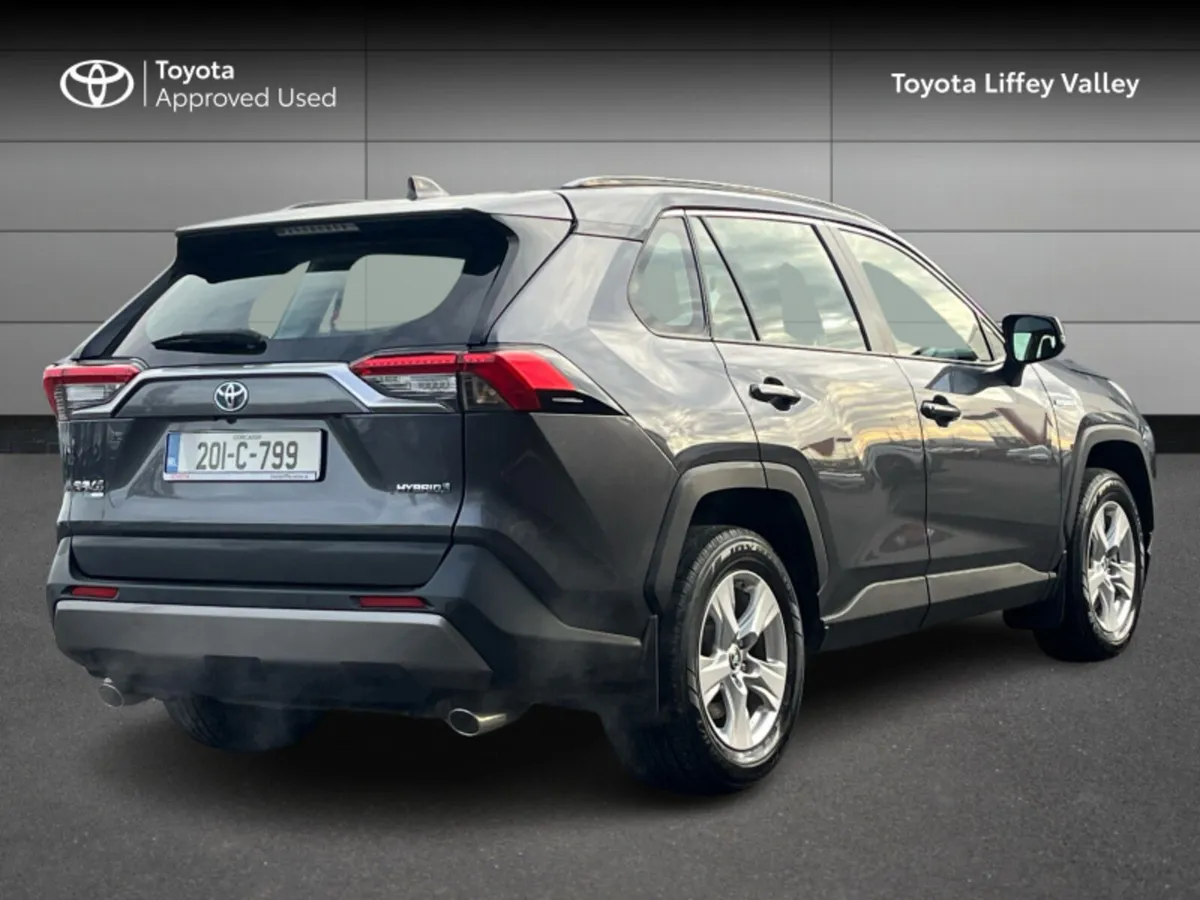 Toyota RAV4 RAV4 HYBRID LUNA 2WD 4DR AUTO - Image 2