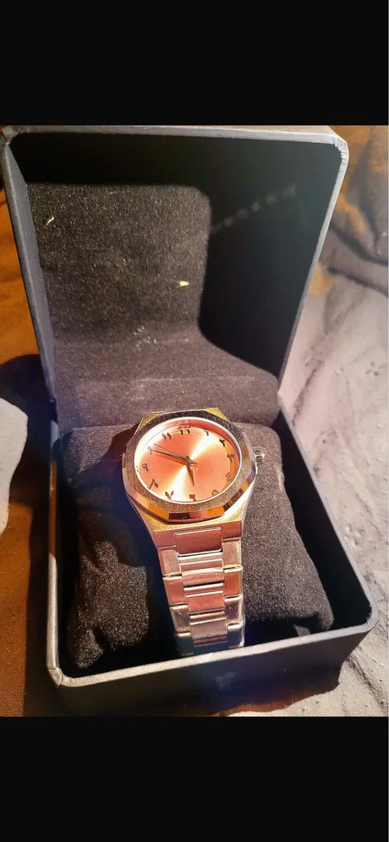 Watch - Image 2