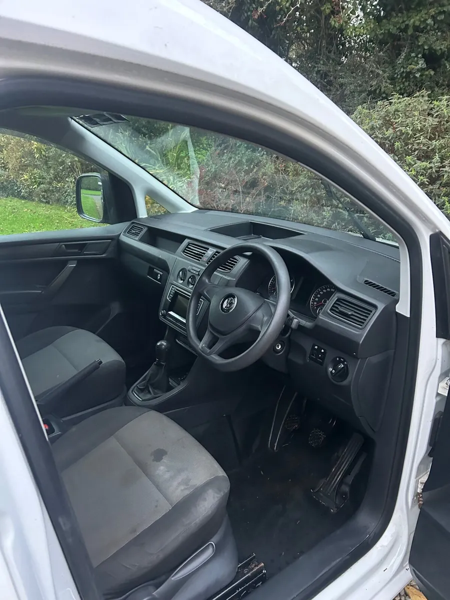 Volkswagen Caddy 2018 - Image 3