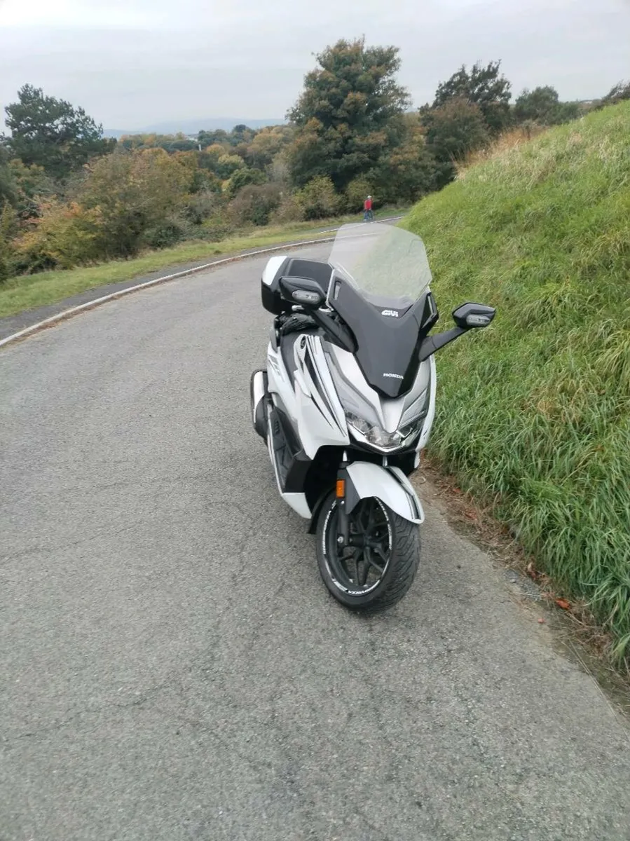 2019 Honda forza 300 - Image 1