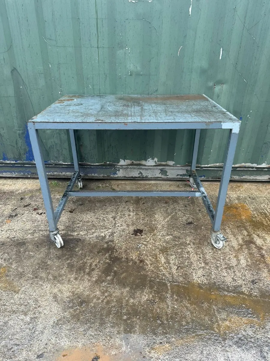 Stainless steel workbenchs - Image 1