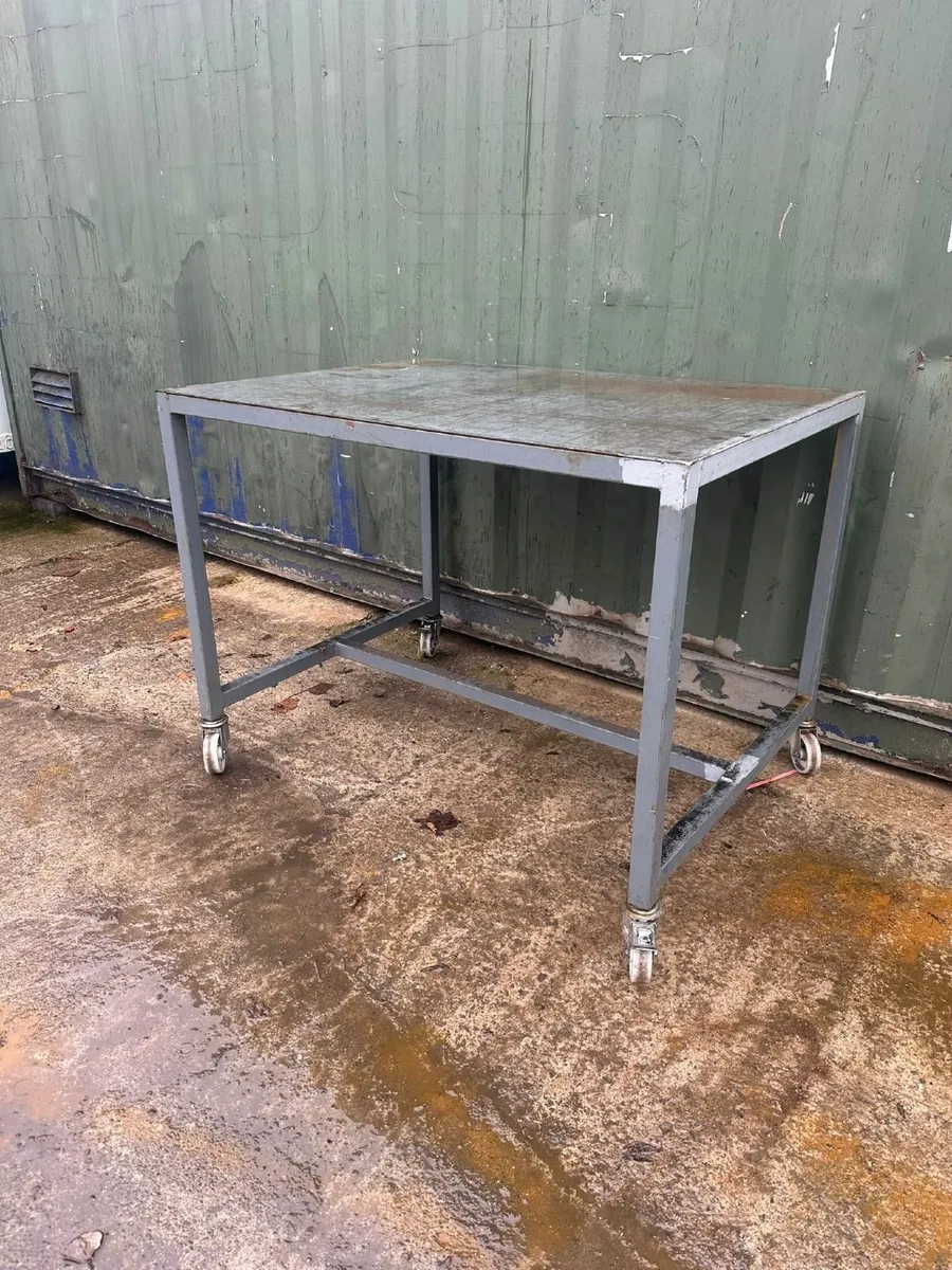 Stainless steel workbenchs - Image 2