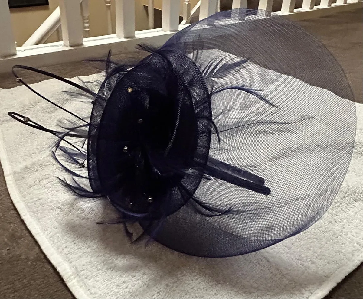 Mother of Bride/Groom outfit - Image 3