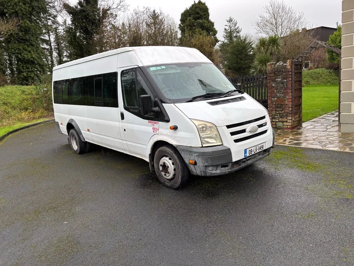 2008 Ford Transit minibus - Image 1
