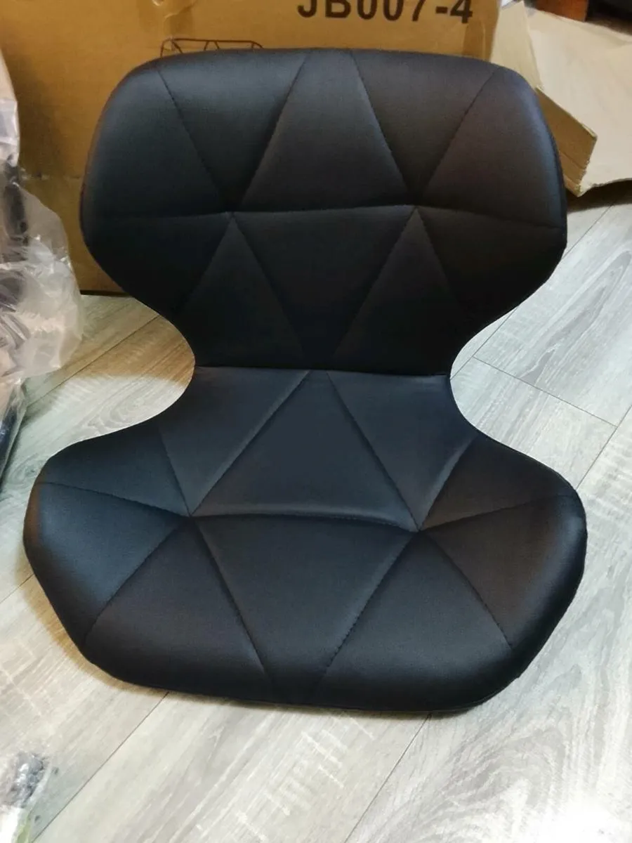 Bar stools set of 2 Brand new - Image 2