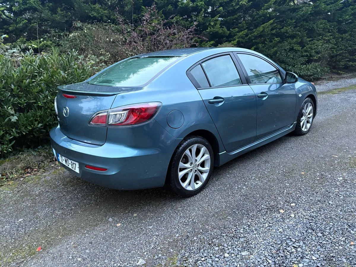 Mazda 3 2011 1.6 Diesel,low mileage new NCT - Image 2
