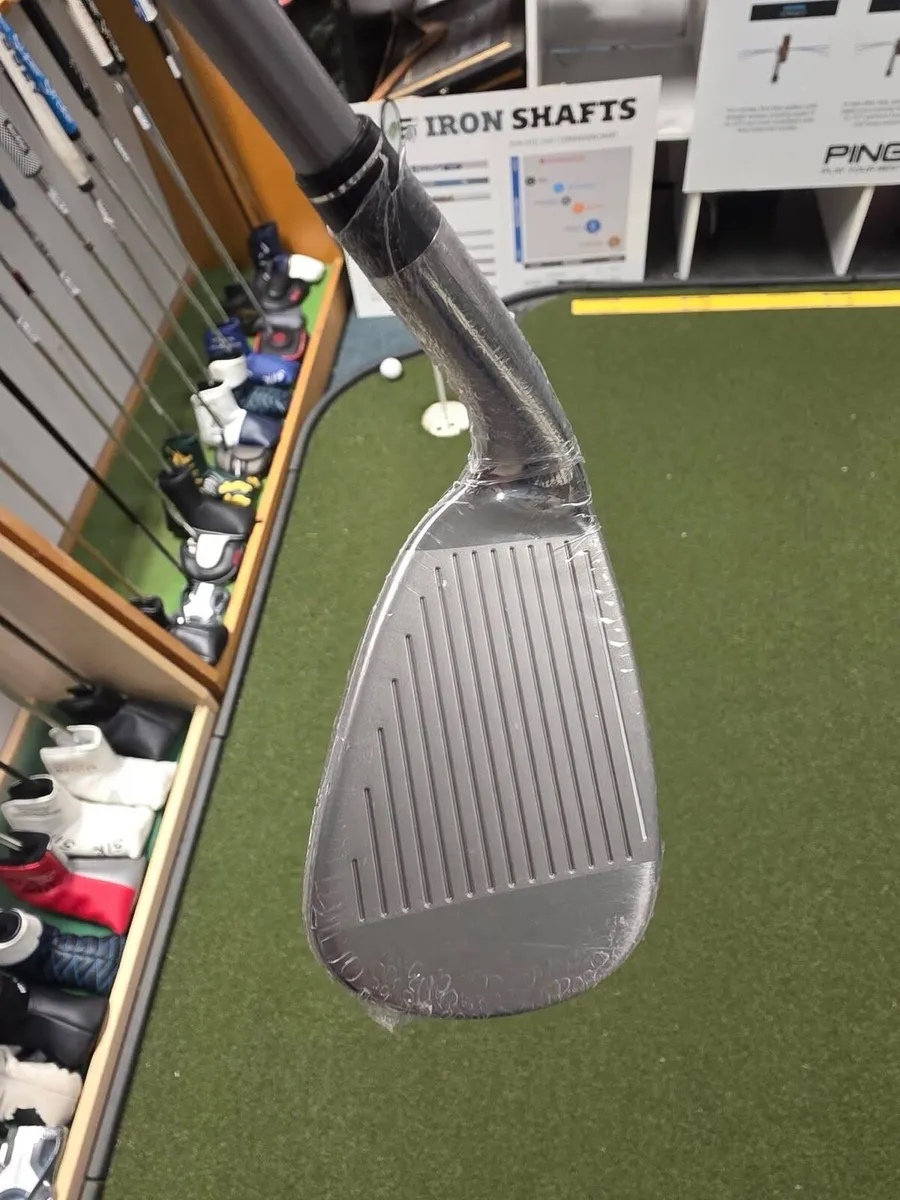 Brand New Ladies Taylormade Kalea Irons - Image 4