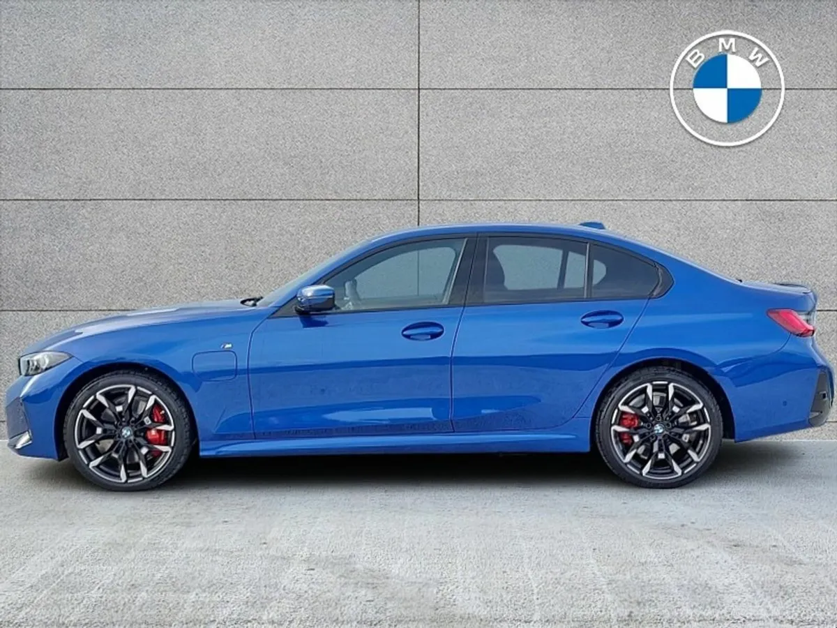 BMW 3-Series 330e M Sport - Image 3