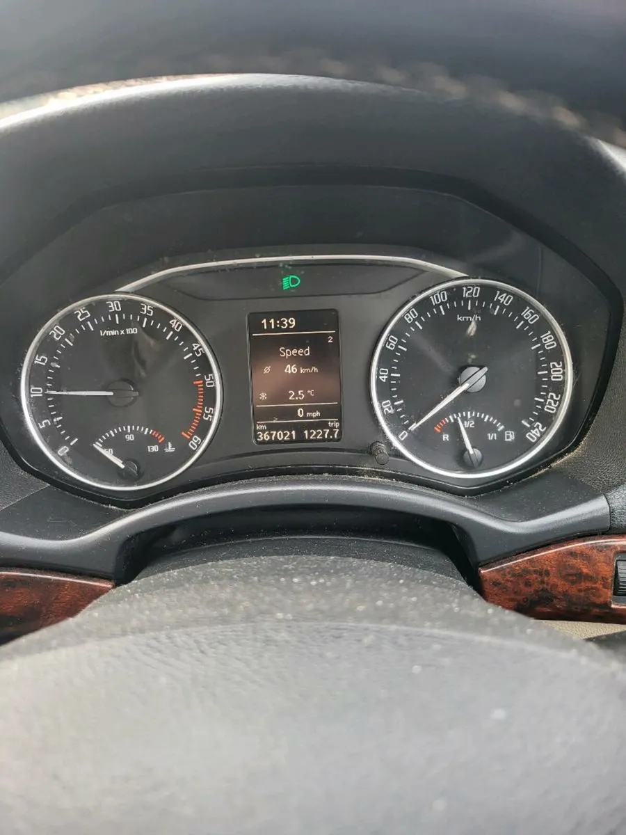 Skoda octavia nct June 26 an tax - Image 2