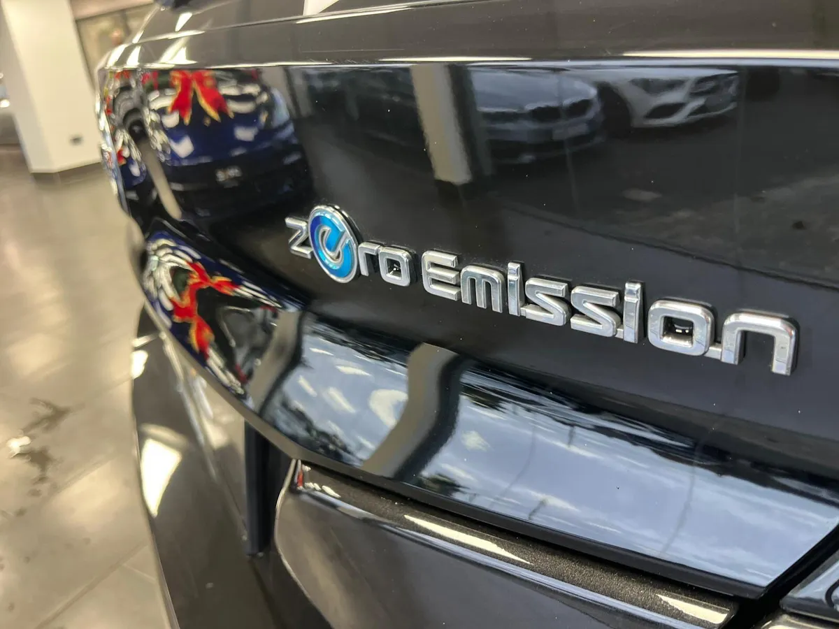 Nissan Leaf 2021 40 KWH***3 Year Battery Warrant* - Image 4