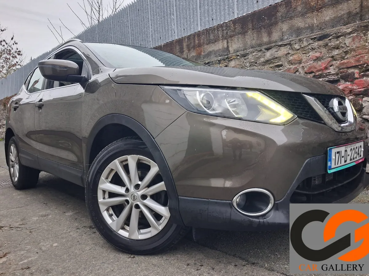 Nissan Qashqai 2017 Pan Roof - Image 1