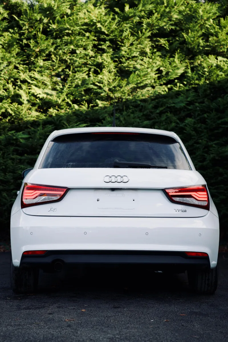 🌟 Audi A1 1.0 S Line 5dr 2017🌟 - Image 3