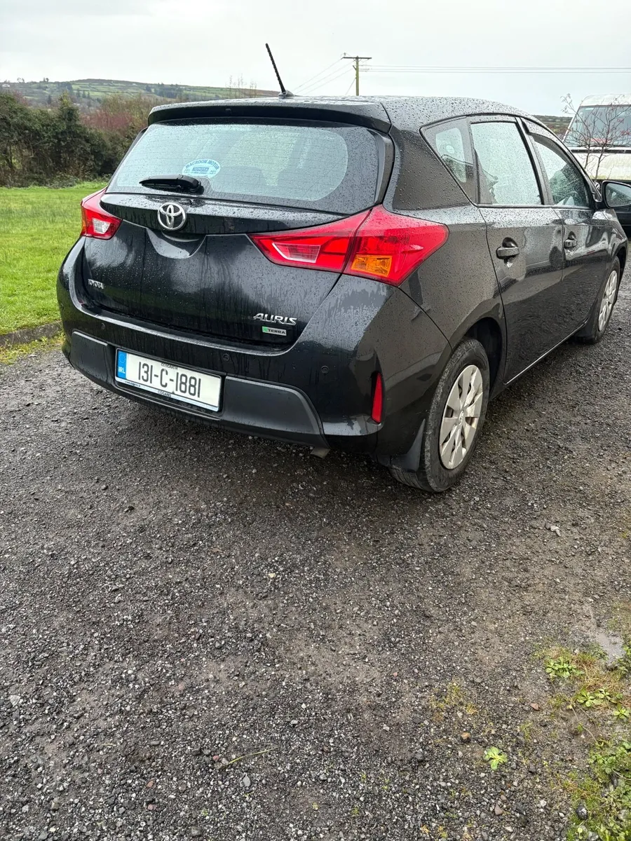 Toyota Auris 2013 - Image 3