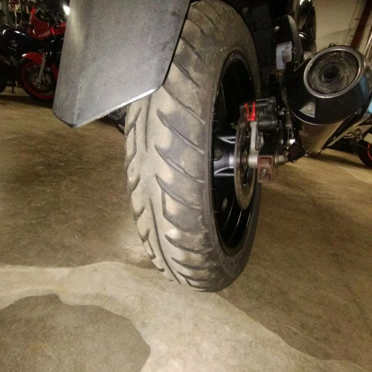 Suzuki Inazuma 250 - Image 4