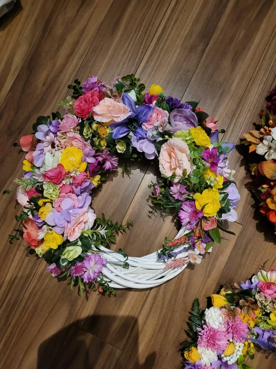 Decorative Wreaths - Image 2