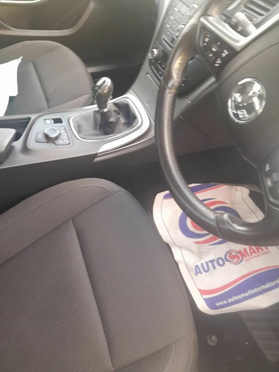 Vauxhall Insignia 2013 - Image 3