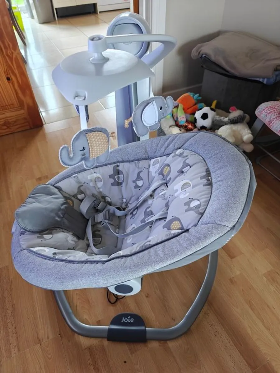 Baby Swing - Image 1