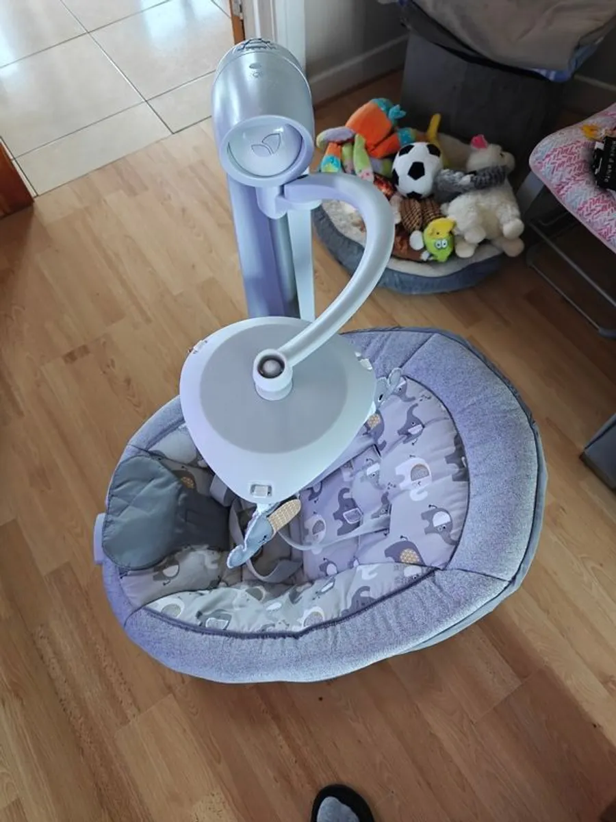 Baby Swing - Image 2