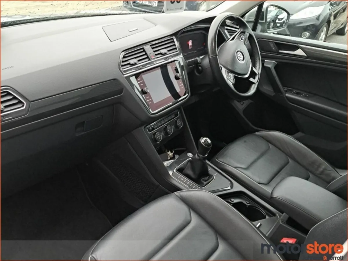 Volkswagen Tiguan 2.0 TDI 150HP Highline DSG **AUT - Image 3