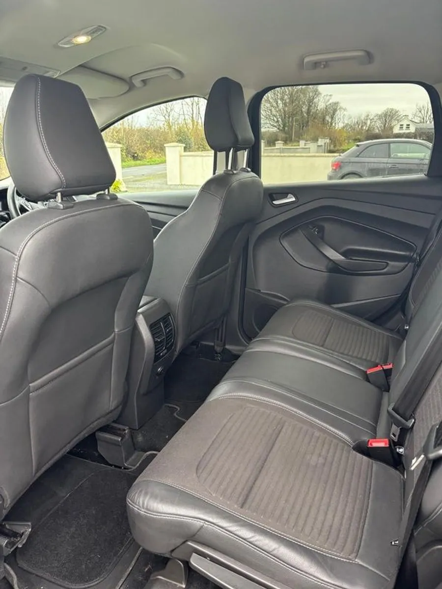 2019 Ford Kuga - Image 2