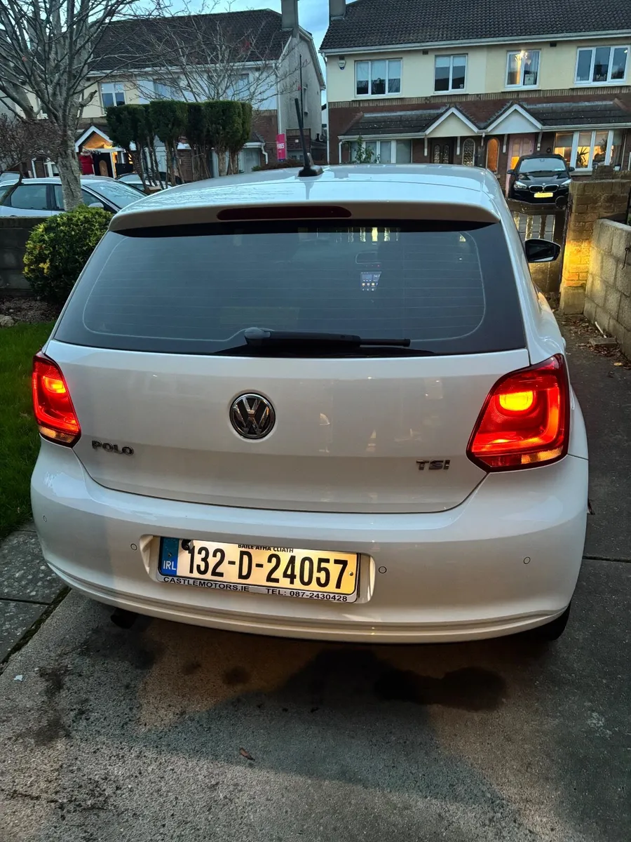Volkswagen Polo 2013 - Image 2