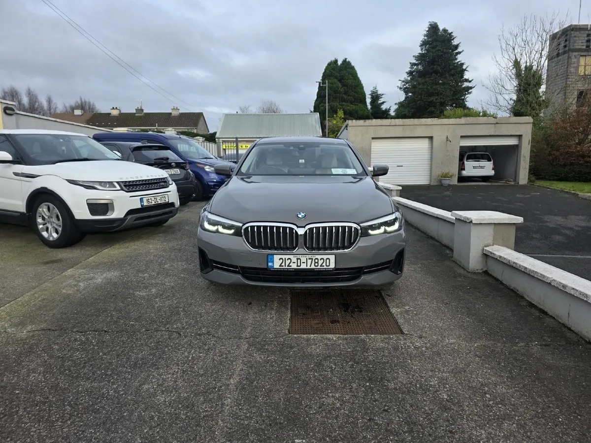 BMW 5-Series 2021 - Image 3
