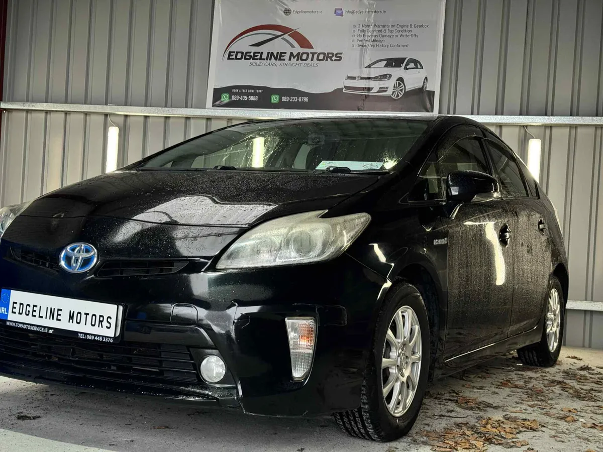 Toyota Prius 2014 - Image 1